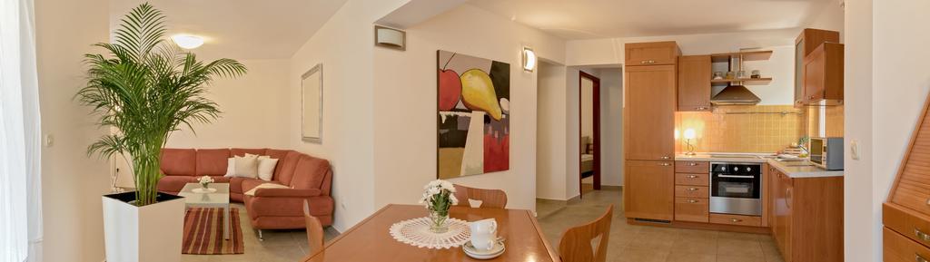 Apartman Roza روغوزنيكا المظهر الخارجي الصورة
